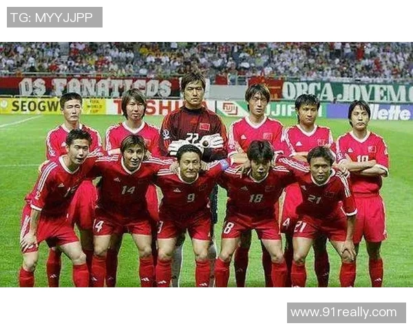 2002年世界杯西班牙对阵巴拉圭的经典对决回顾与分析 2002年世界杯西班牙对阵巴拉圭的经典对决回顾与分析