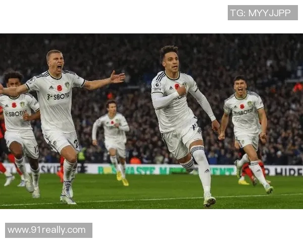 006利兹联对阵西汉姆联精彩直播全程回顾与分析 006利兹联对阵西汉姆联精彩直播全程回顾与分析