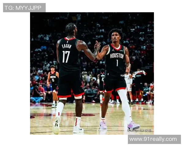 2018年12月30日NBA火箭队与鹈鹕队激战回顾精彩瞬间与赛后分析 2018年12月30日NBA火箭队与鹈鹕队激战回顾精彩瞬间与赛后分析